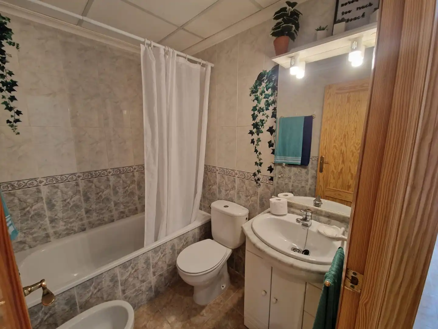 Bany de Casa o xalet de lloguer en Santa Pola amb Aire condicionat, Calefacció i Terrassa