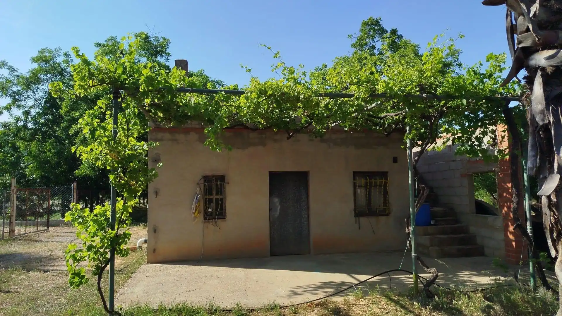 Terreno rústico en venta en Casc Antic