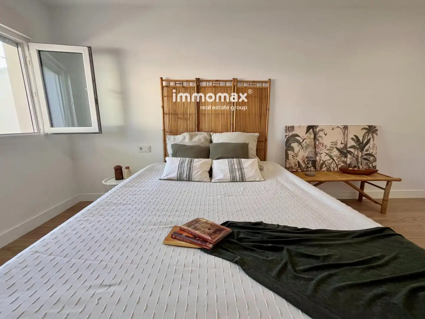Bedroom of Houses for sale in Vilanova i la Geltrú  with Terrace and Storage room