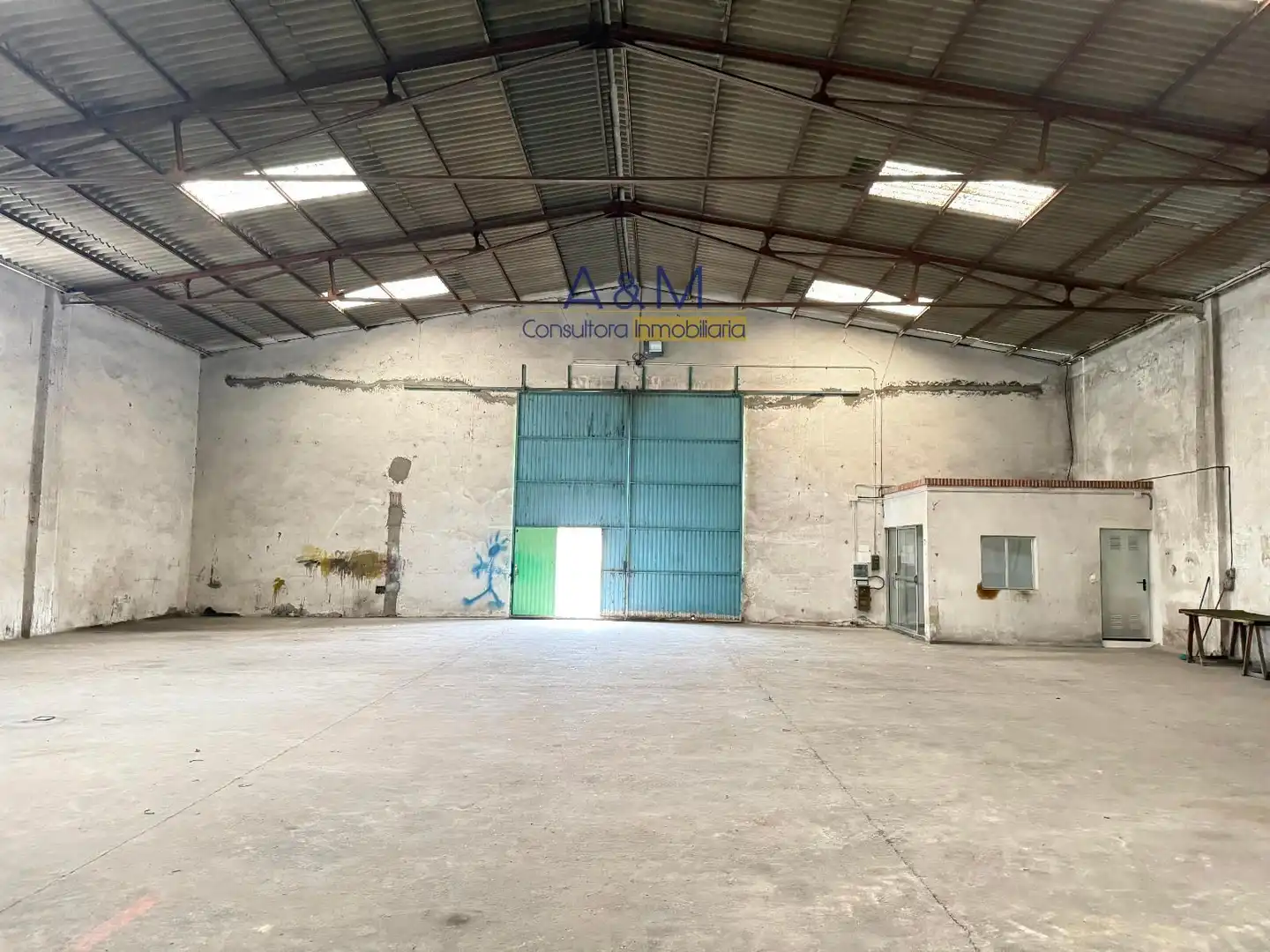 Nave industrial de alquiler en Tudela de Duero