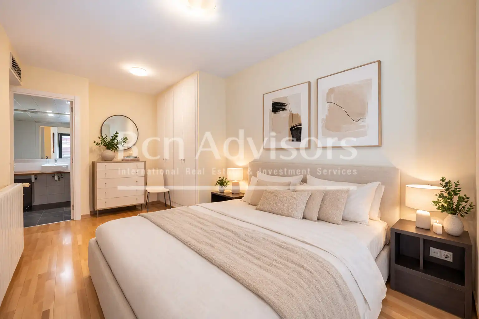 Bedroom of Flat for sale in Barcelona  with Air Conditioner, Heating and Parquet flooring