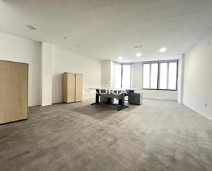 Office to rent in  Valencia Capital  with Air Conditioner