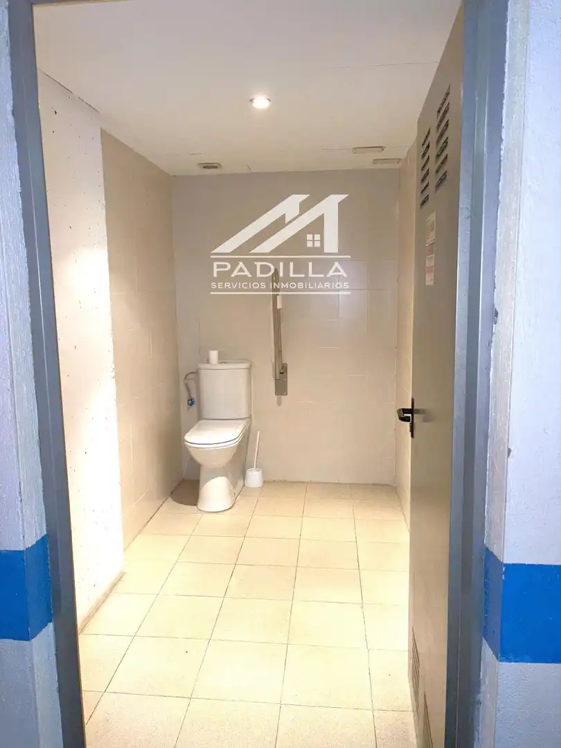 Bathroom of Garage for sale in Alcorcón
