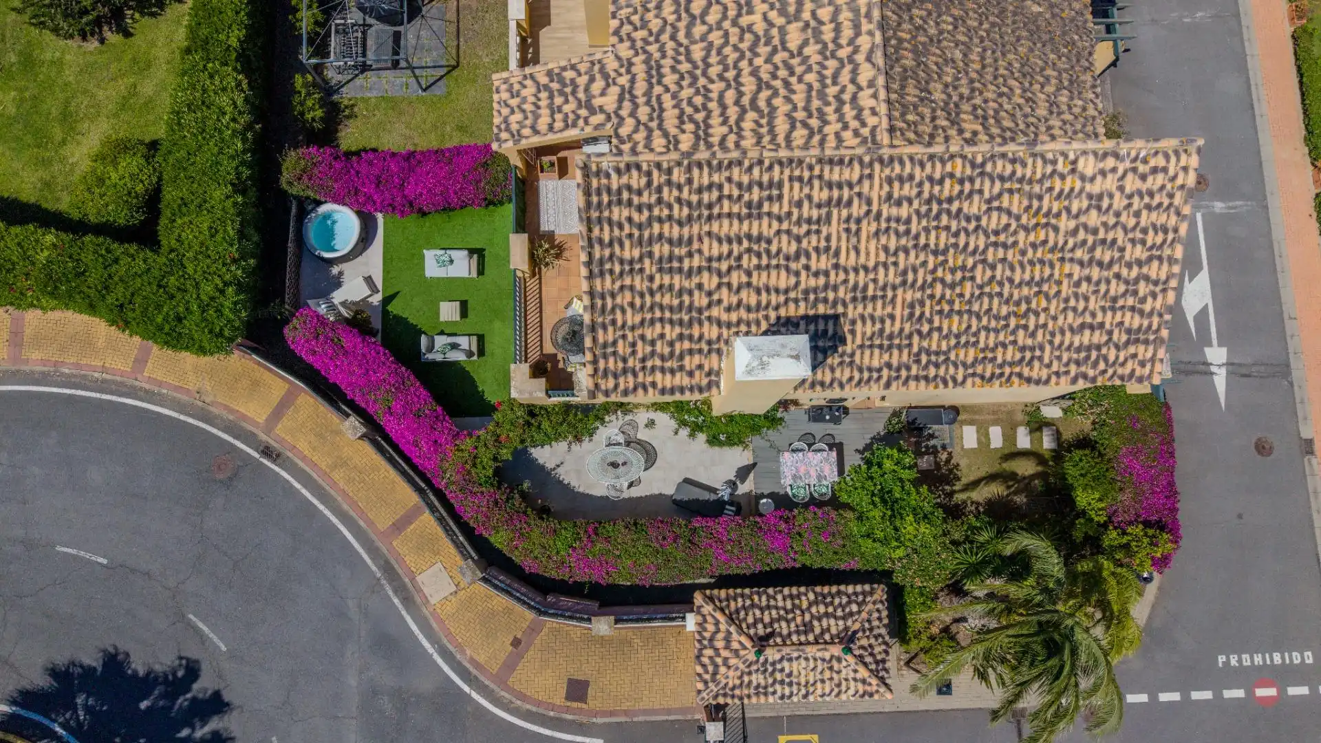 Vista exterior de Casa adosada en venta en Ayamonte con Aire acondicionado, Calefacción y Jardín privado