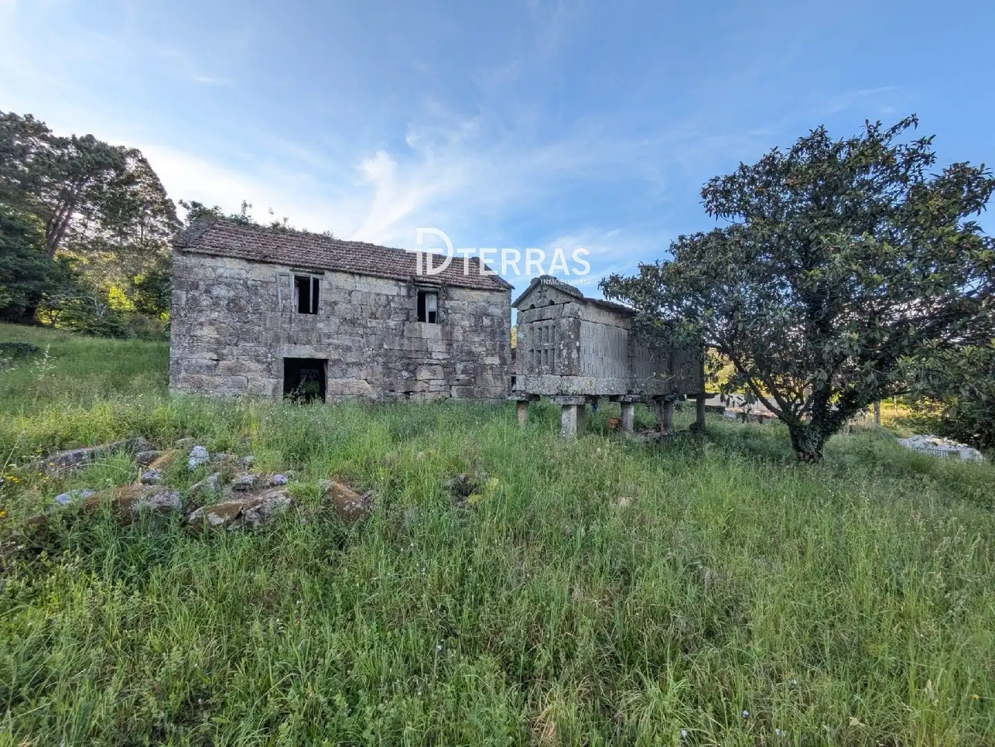 Houses for sale in Vilaboa  with Private garden