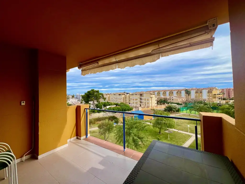 Apartamento con ascensor en venta en Centro Urbano, imagen 3