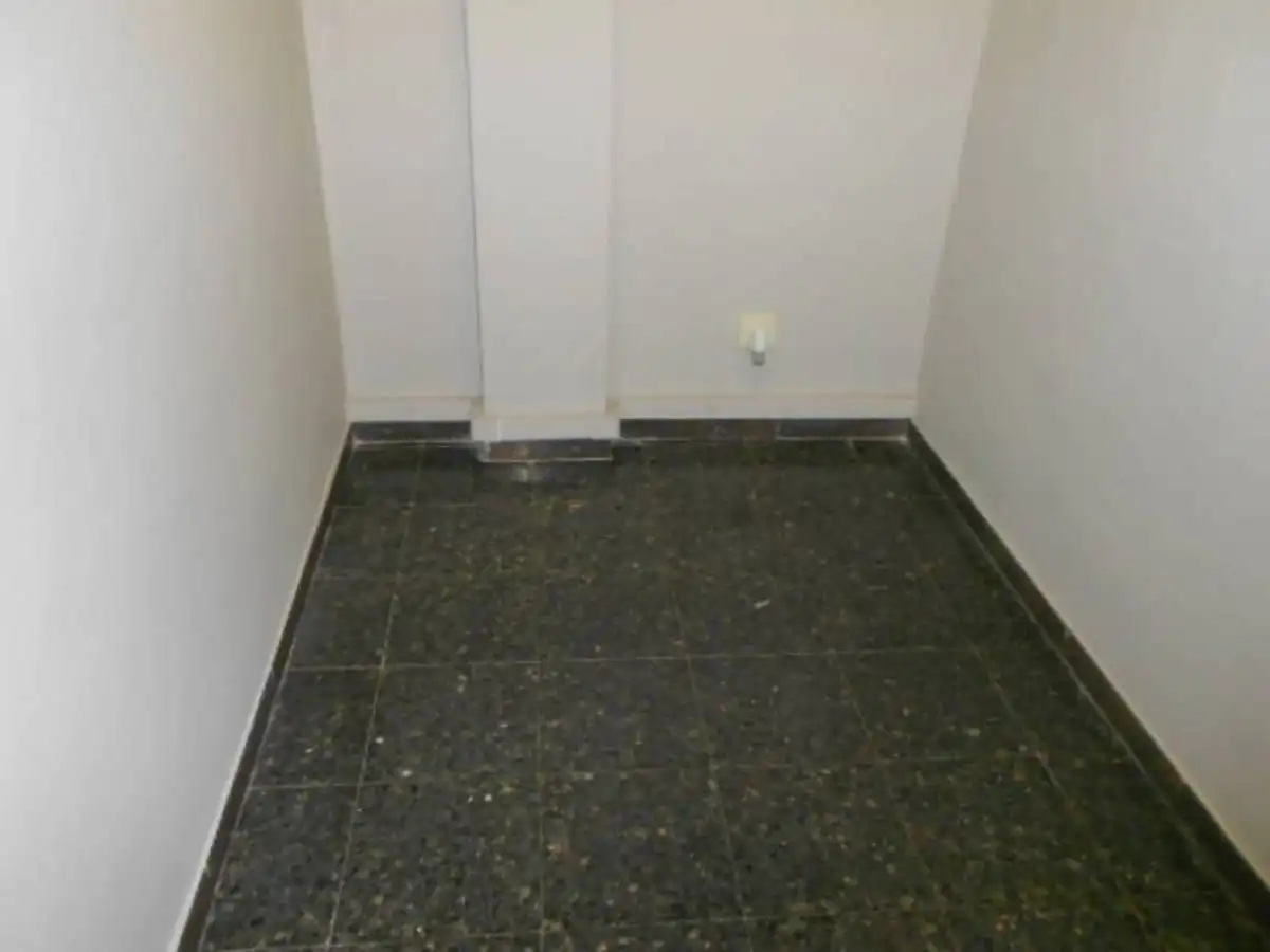 Office space to rent in Centre - Passeig i Rodalies, imagen 3