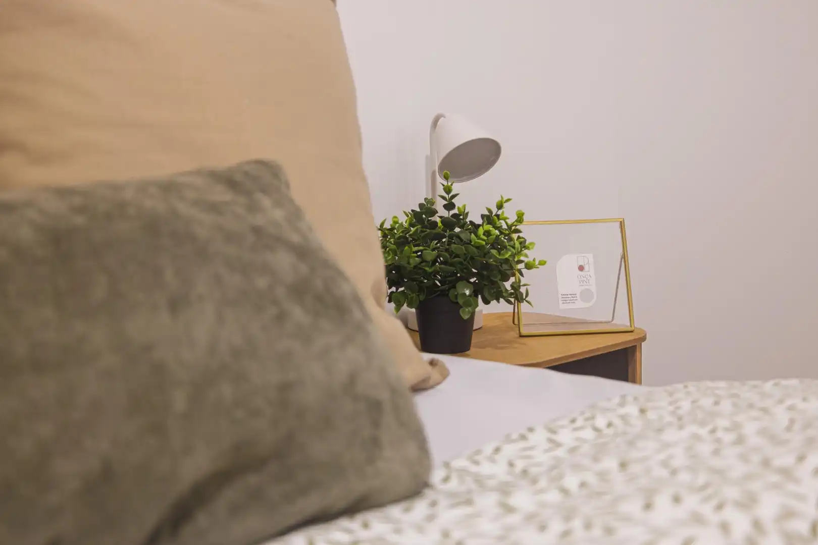Bedroom of Flat for sale in Madrid
