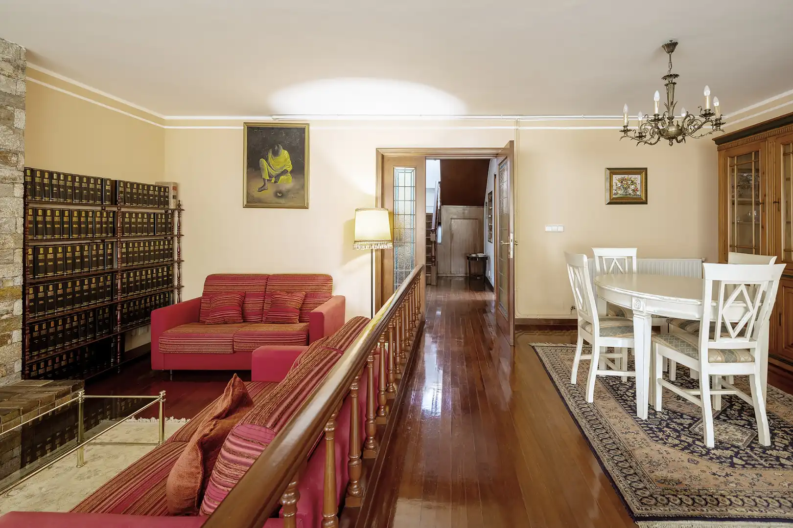 Sala de estar de Casa o chalet en venta en Oleiros con Calefacción, Jardín privado y Parquet