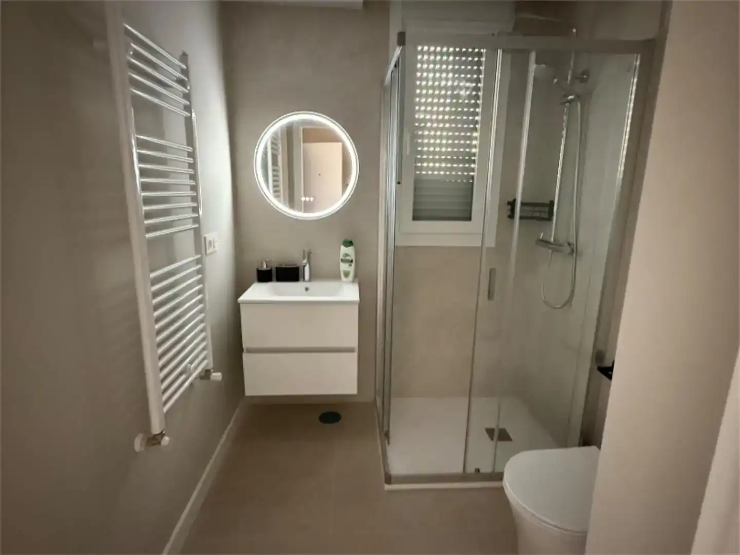 Badezimmer von Wohnung zur Miete in Avenida Elvas