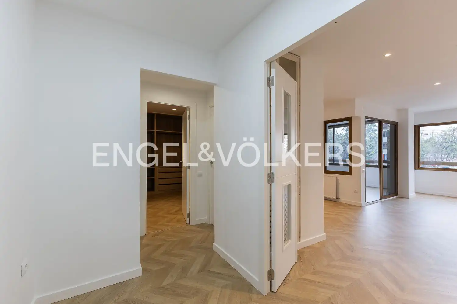 Piso en venta en Valencia con Aire acondicionado, Calefacción y Parquet