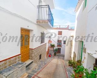 Exterior view of Single-family semi-detached to rent in Canillas de Albaida  with Heating