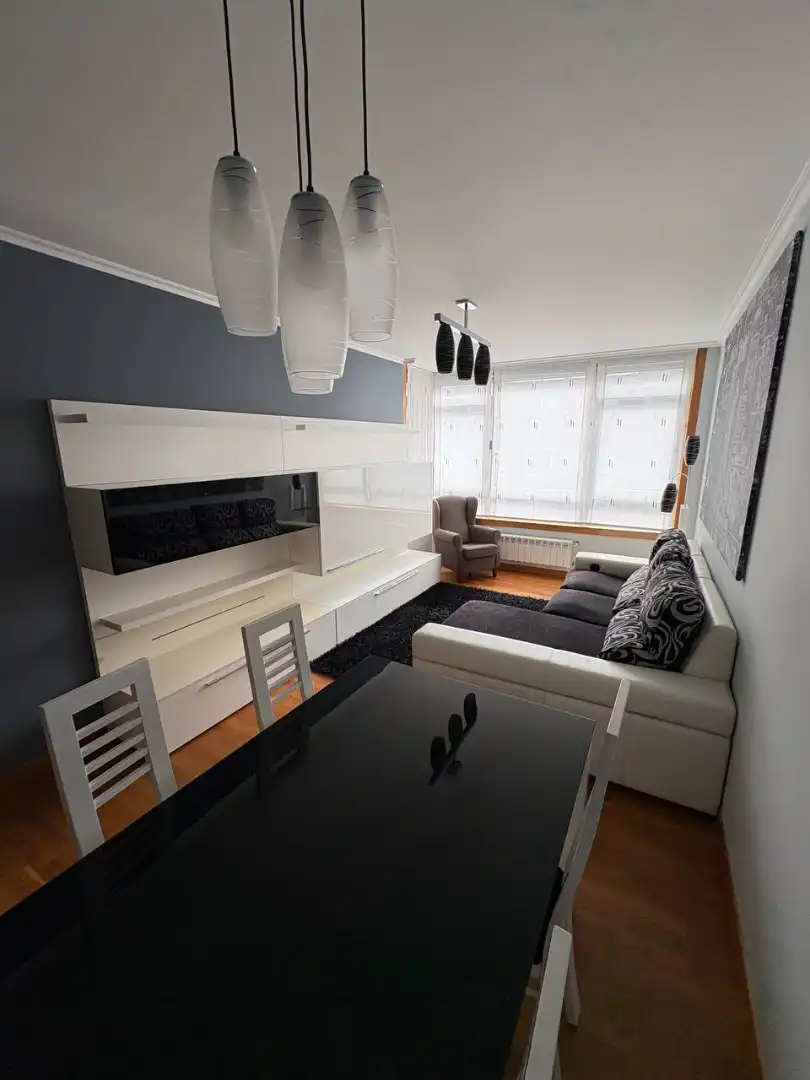 Living room of Flat for rent in Culleredo  with Heating, Parquet flooring and Furnished
