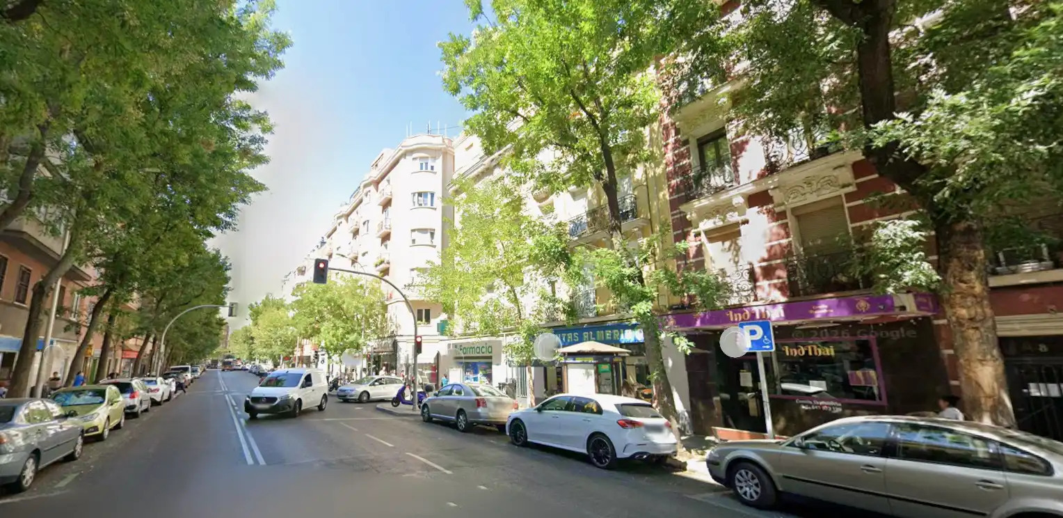 Vista exterior de Casa o xalet en venda en Madrid