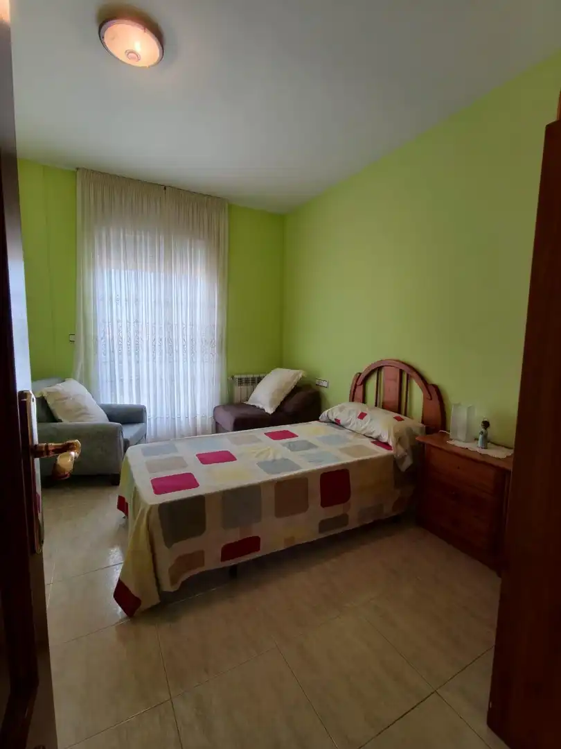 Dormitori de Casa o xalet en venda en Valls amb Aire condicionat, Calefacció i Jardí privat