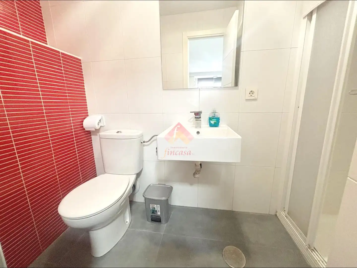 Study for rent in Centro