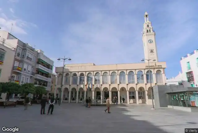Vista exterior de Piso en venta en Lucena