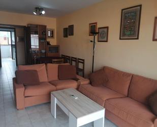 Living room of Flat to rent in El Vendrell  with Terrace and Balcony