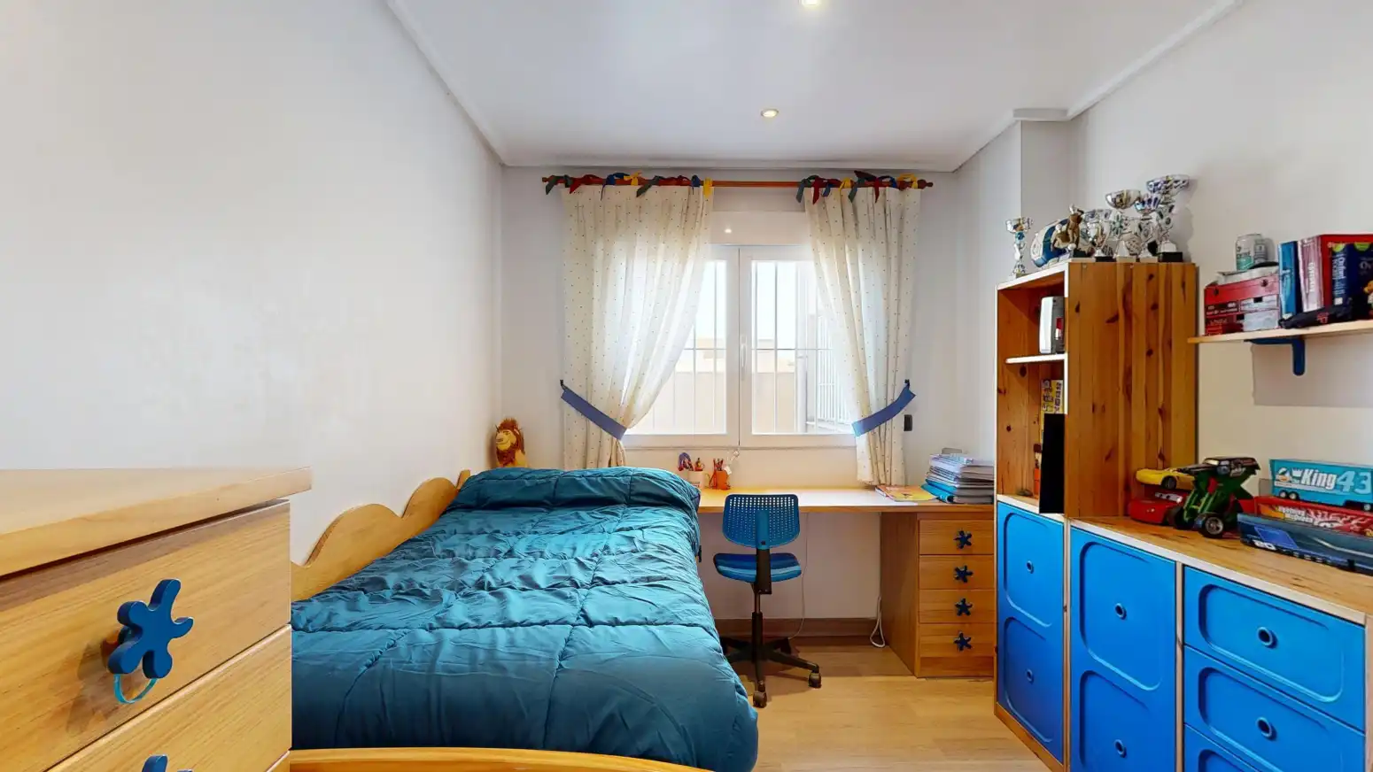 Dormitori de Casa o xalet en venda en Cartagena amb Balcó