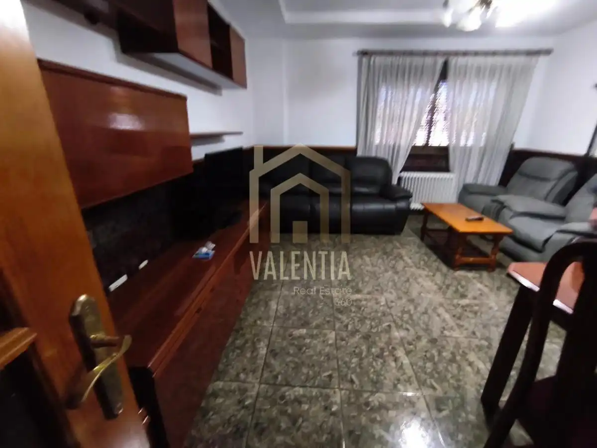 Sala d'estar de Casa o xalet en venda en Alginet amb Moblat i Alarma