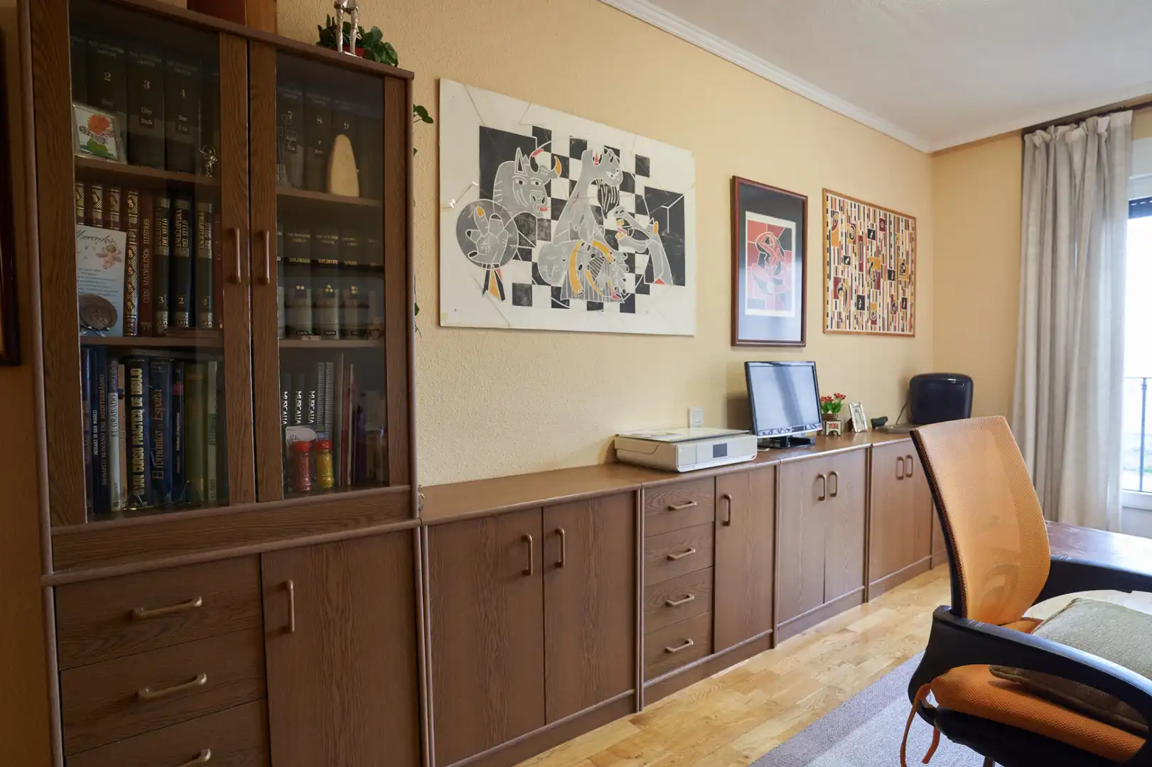 Einfamilien-Reihenhaus zum Verkauf in Calle Casimiro Hernández, Sur