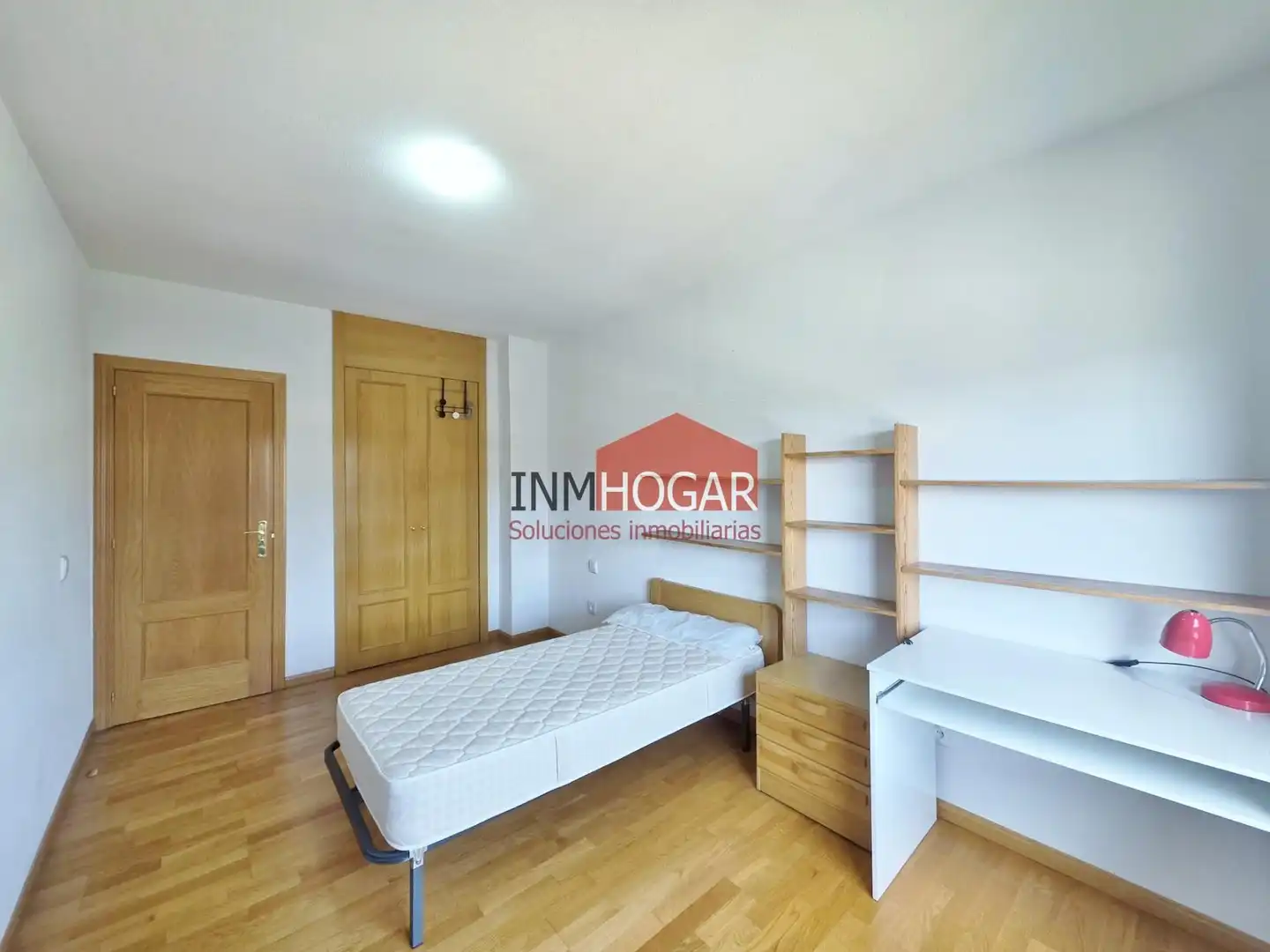 Schlafzimmer von Wohnung zum Verkauf in Ávila mit Heizung, Parkett und Terrasse