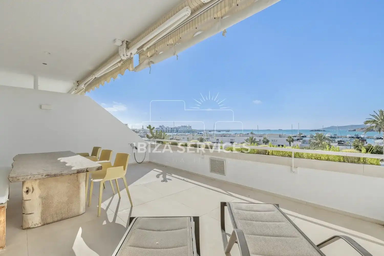 Terrace of Flat for rent in Eivissa  with Air Conditioner and Swimming Pool