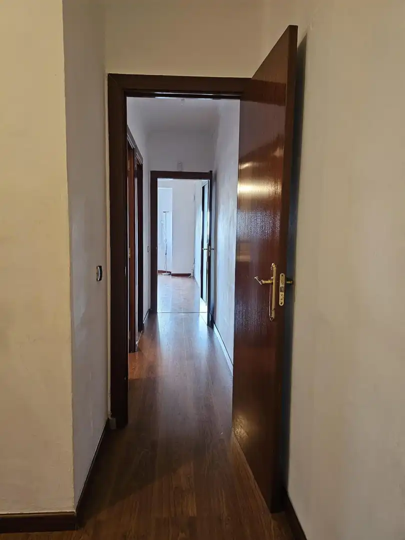 Piso en venta en Carrer Carrer del Roure, 10, Nucli Urbà