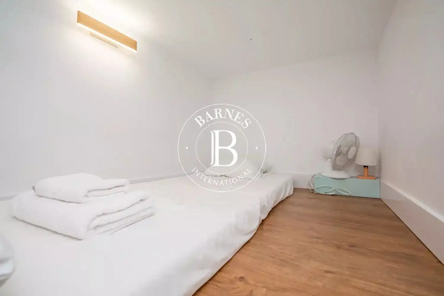 Bedroom of Flat for sale in Madrid  with Air Conditioner, Heating and Terrace