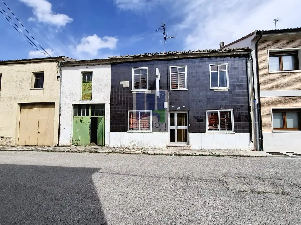 Vista exterior de Casa o chalet en venta en Tardajos con Trastero