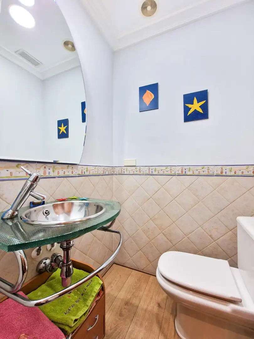 Bathroom of Houses for sale in Elche / Elx  with Air Conditioner, Heating and Private garden