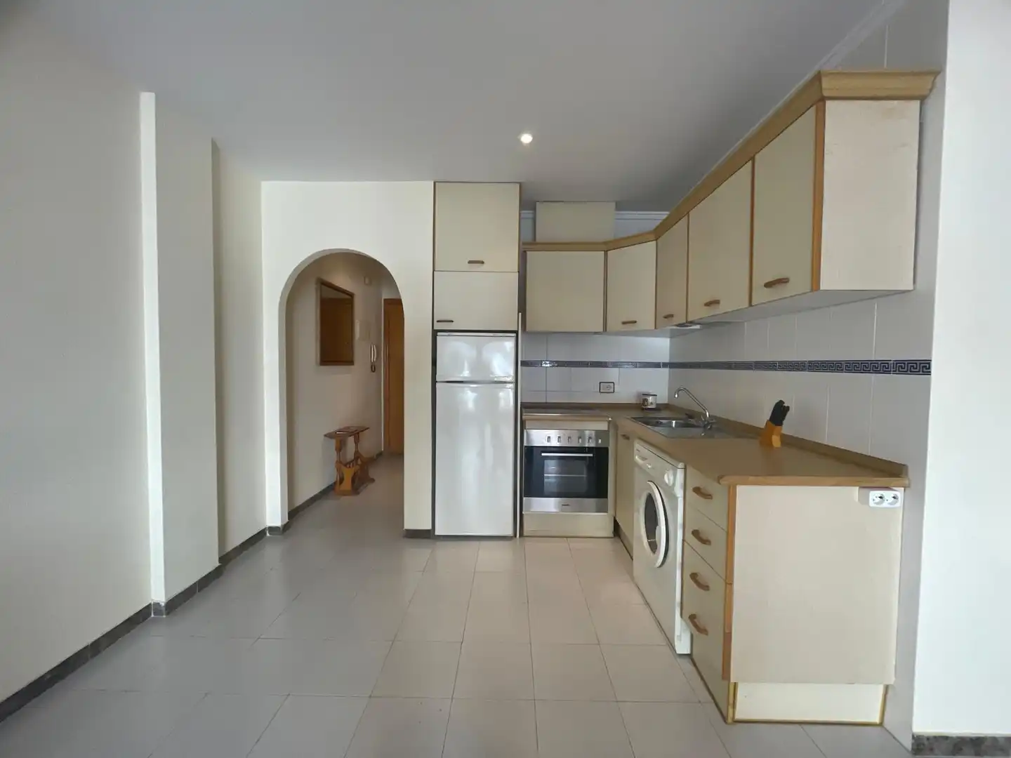 Küche von Wohnung zum Verkauf in Torrevieja mit Terrasse, Möbliert und Ofen