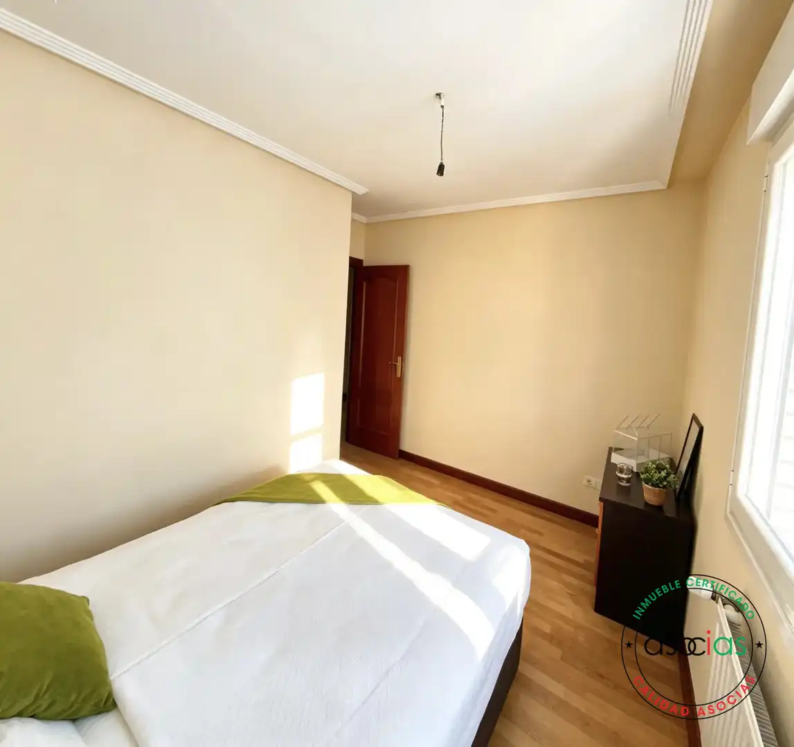 Flat for sale in Oviedo - Avenida del Mar, 45, HUCA - La Cadellada