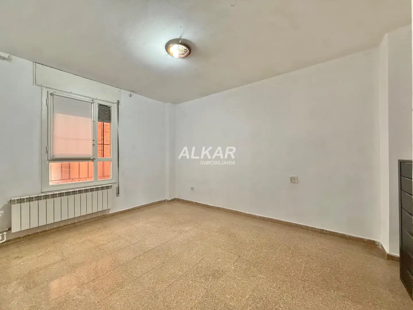 Habitación de Piso en venta en Tudela con Calefacción y Balcón