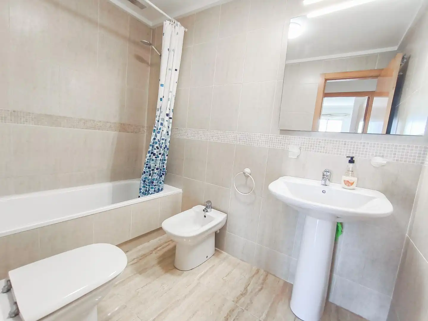Bathroom of Apartments for sale in Benidorm  with Air Conditioner, Heating and Private garden