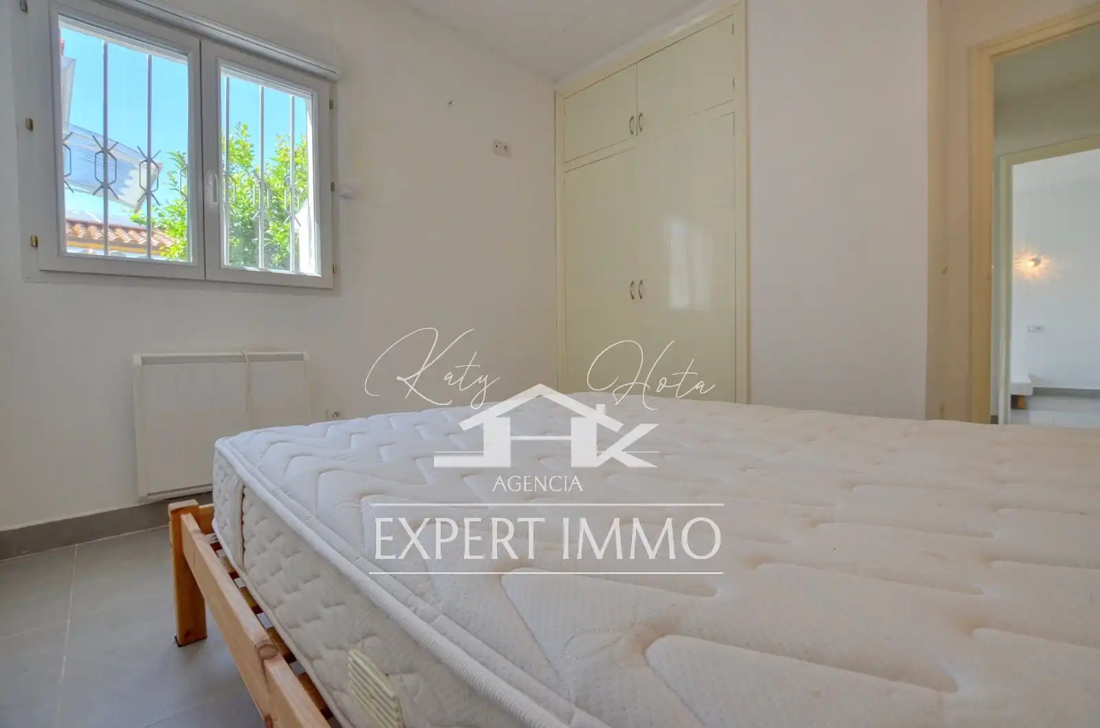 Habitación de Casa o chalet en venta en Empuriabrava con Calefacción, Jardín privado y Terraza