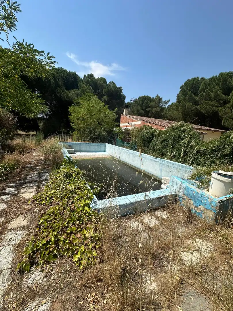 Piscina de Finca rústica en venda en Traspinedo amb Jardí privat i Piscina