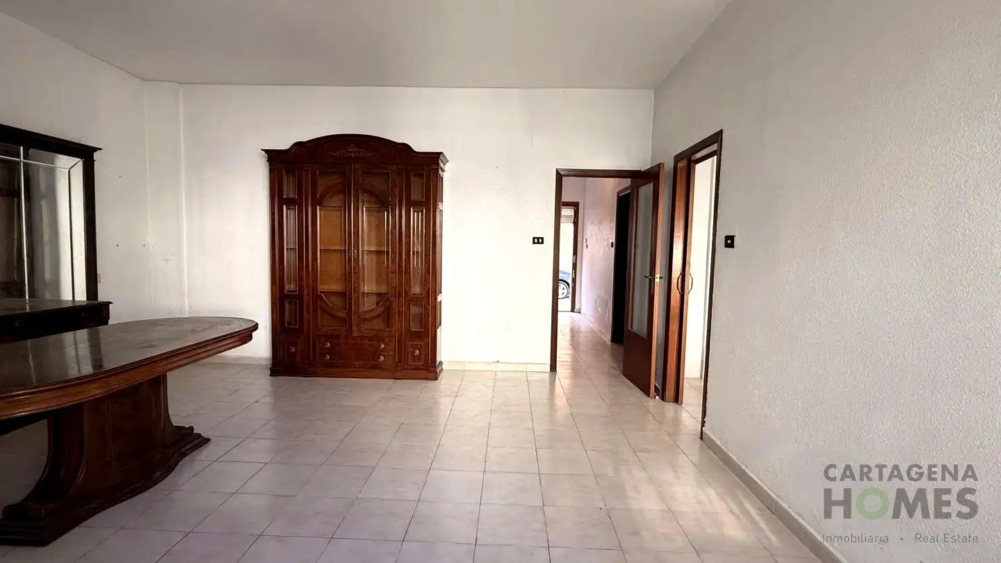 Sala d'estar de Casa adosada en venda en Cartagena amb Aire condicionat