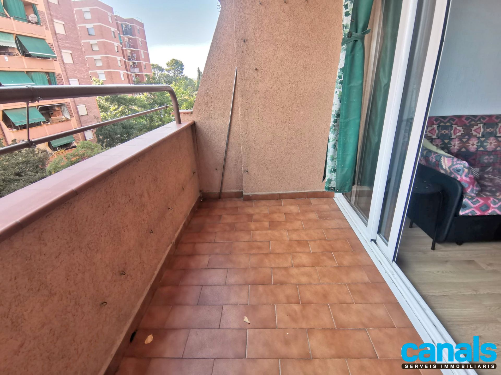Balcony of Flat for sale in Cerdanyola del Vallès  with Parquet flooring, Furnished and Balcony