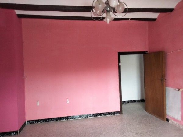 Casa adosada en venda en Urrea de Jalón