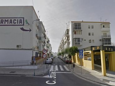Piso en venta en Calle JUAN SEBASTIAN ELCANO