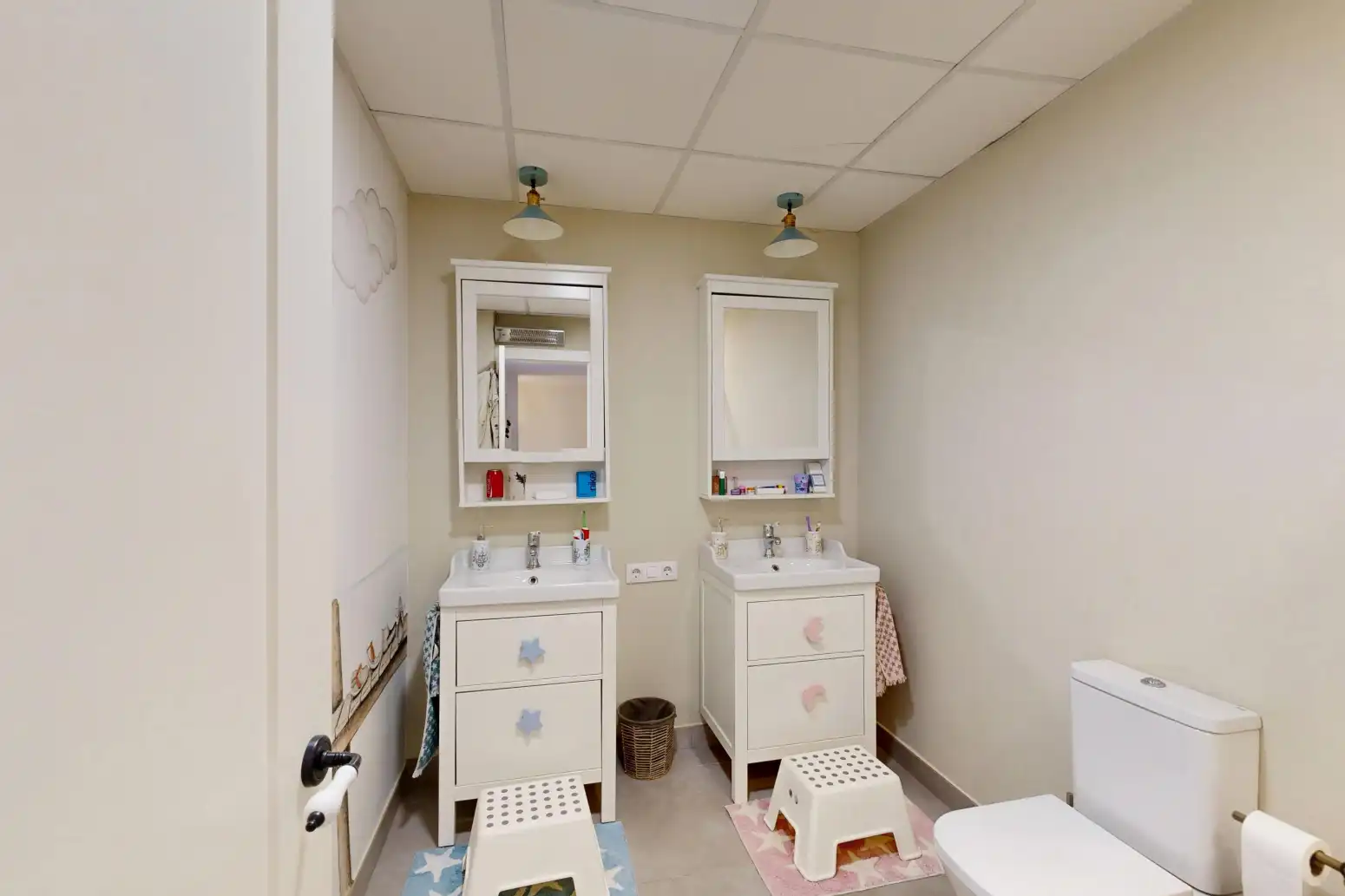 Bathroom of Houses for sale in Cartagena  with Air Conditioner, Parquet flooring and Terrace