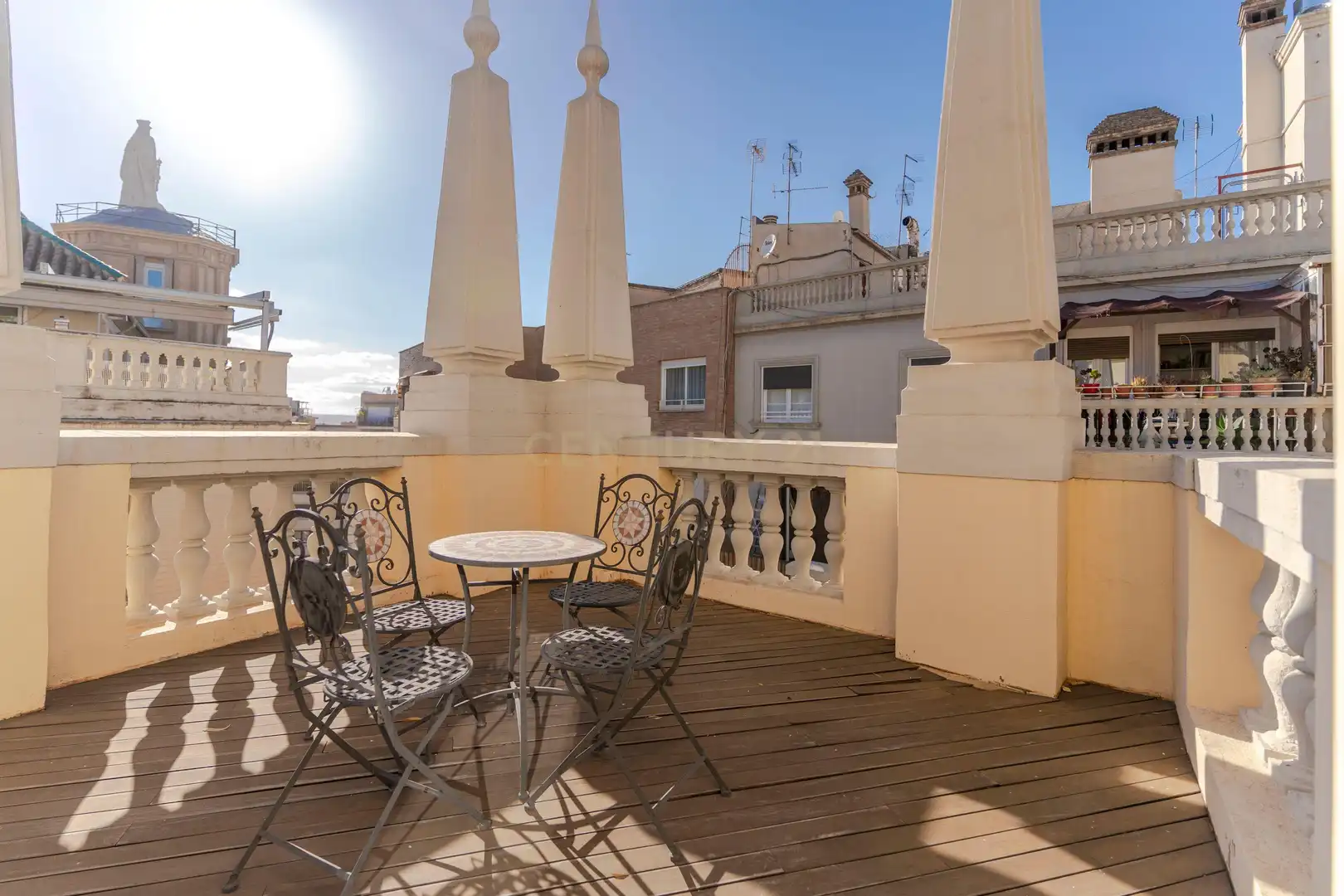Terraza de Apartamento en venta en Granada con Aire acondicionado, Horno y Microondas