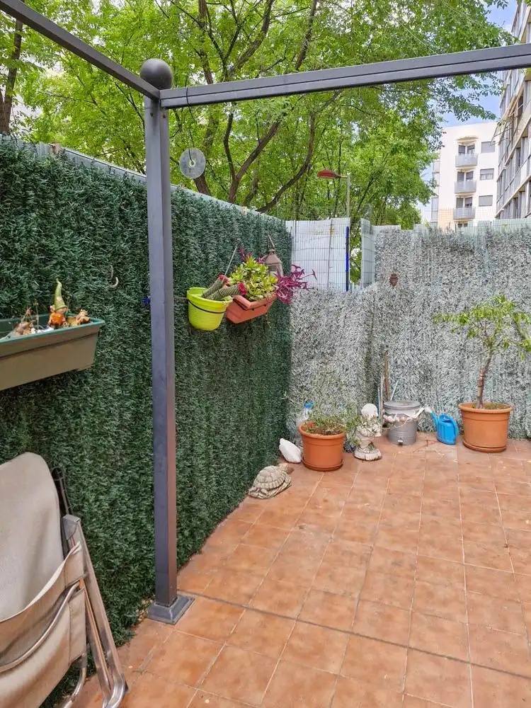 Jardín de Piso en venta en Zaragoza con Calefacción, Terraza y Trastero