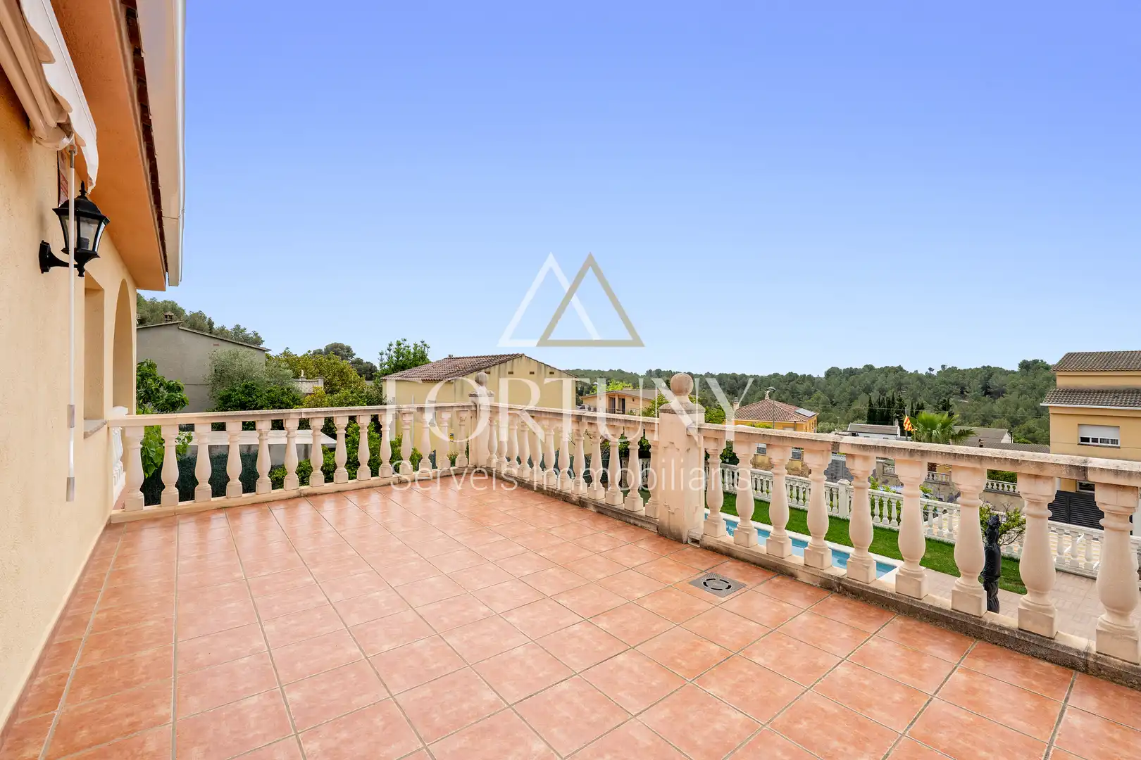Terrassa de Casa o xalet en venda en El Catllar  amb Aire condicionat, Piscina i Balcó