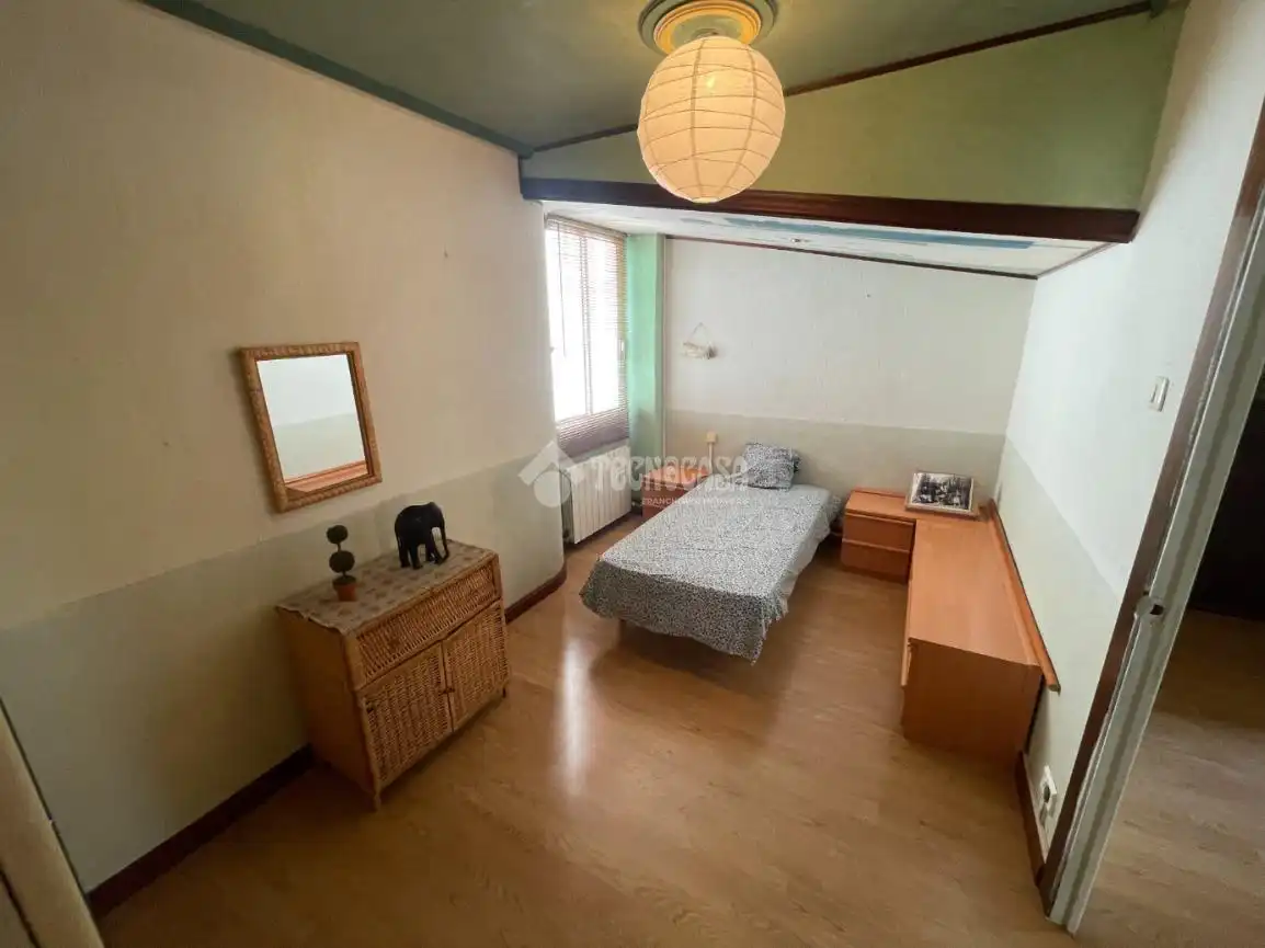 Habitación de Piso en venta en Zaragoza con Calefacción y Amueblado