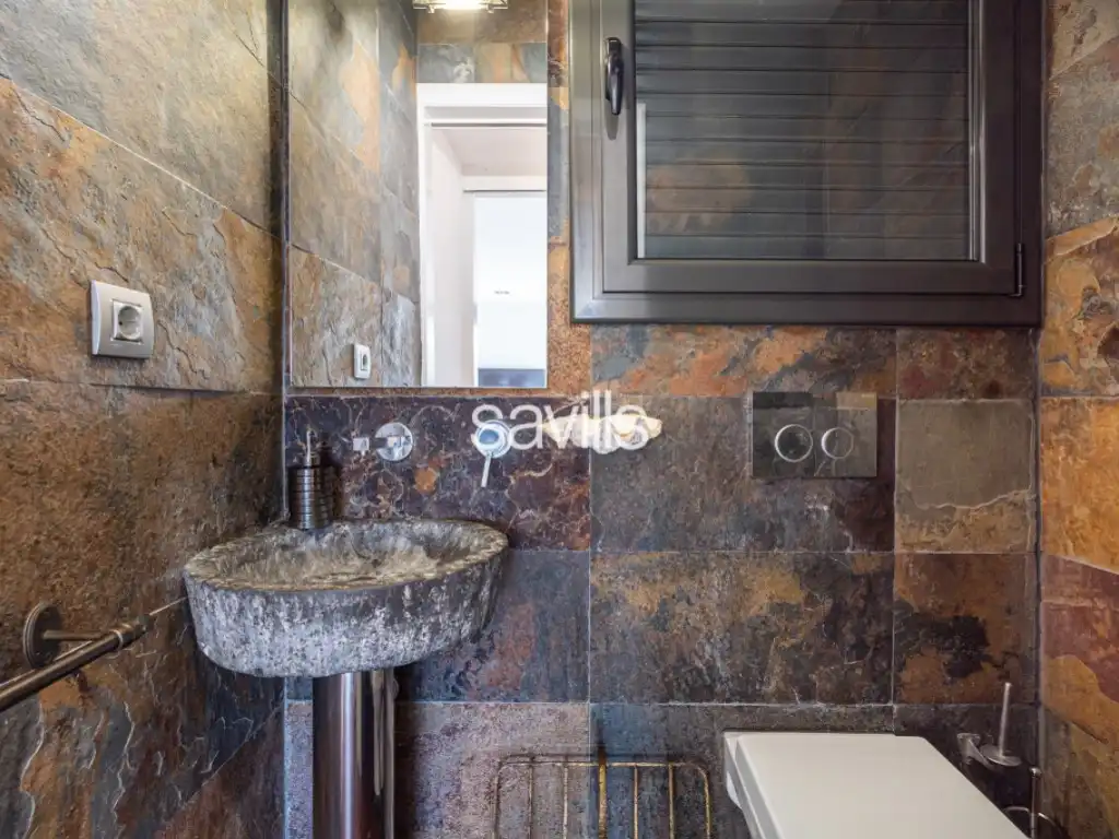 Baño de Casa o chalet de alquiler en Barcelona con Horno