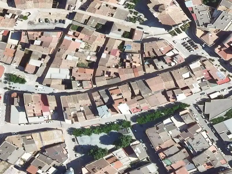 Gewerbefläche zum Verkauf in 8 Viviendas en Calle Mayor, 147-, Alcarràs, Léri