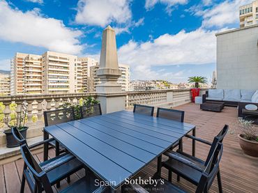 Penthouse with lift for sale in Avinguda Diagonal