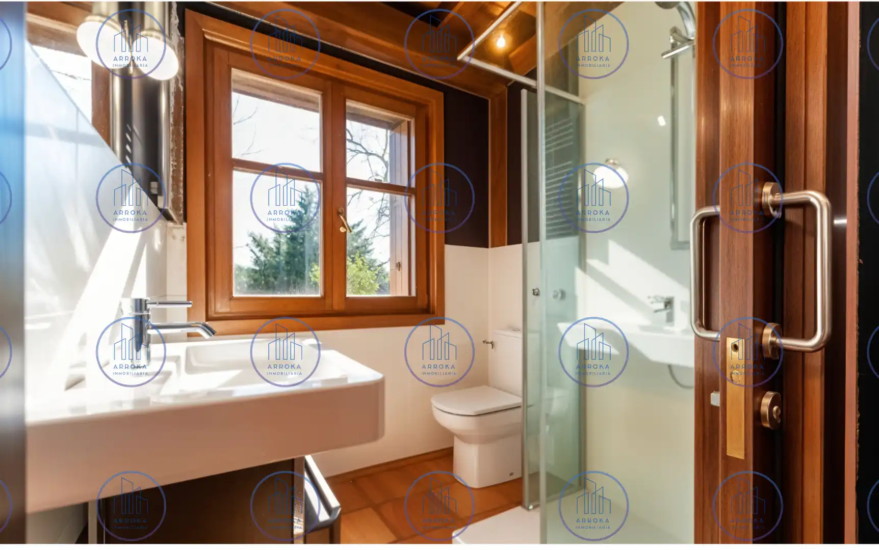 Badezimmer von Country house zum Verkauf in Orio mit Heizung, Privatgarten und Terrasse